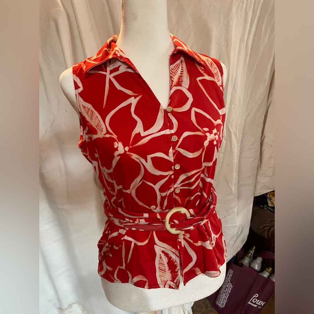 Vintage jones new york red flowered blouse